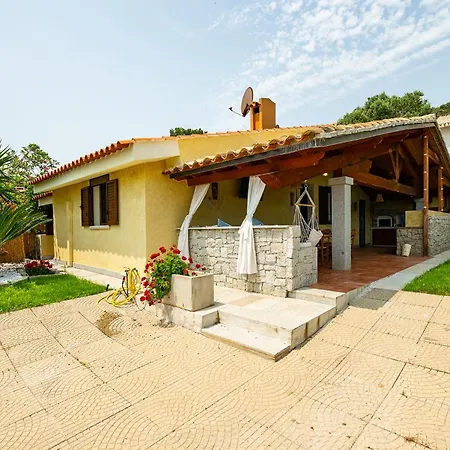 Villa Nura Rei
