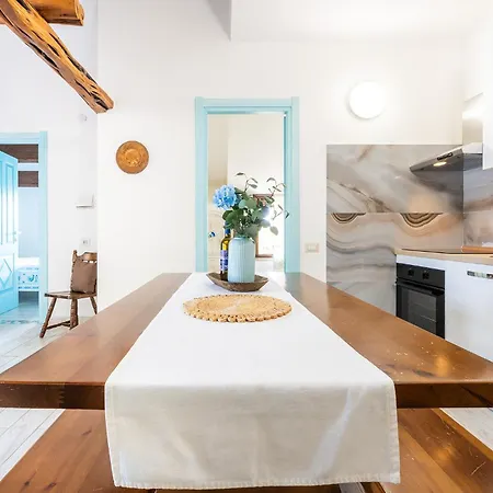 Villa Sardegna Host Rei Vista Mare *